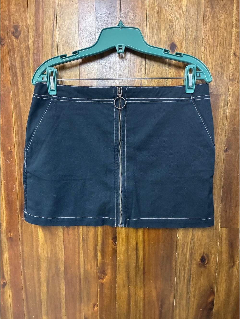 Volcom Women’s M Navy Mini Skirt Front Zip Contrast Stitch Y2K Skater Punk